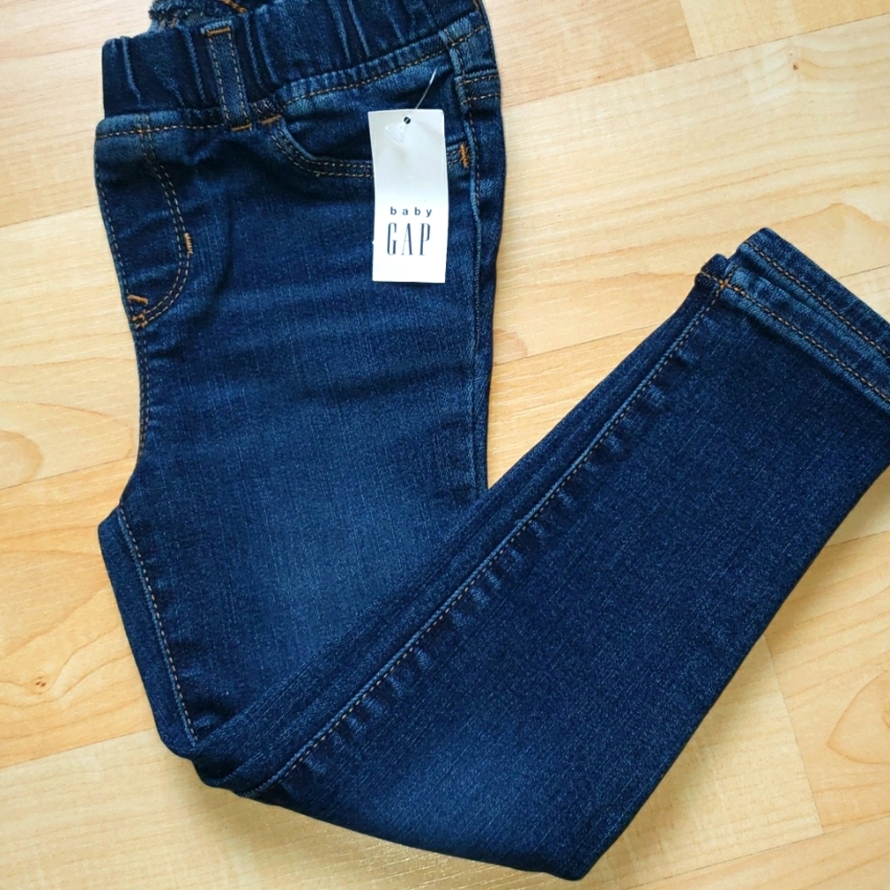 NWT Girls Gap Kids Denim Jegging